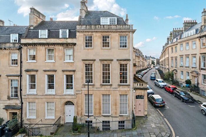 2 Bedroom Apartment To Rent In Rivers Street Bath, BA1