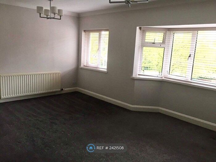 2 Bedroom Flat To Rent In Barker Street, Nantwich, CW5