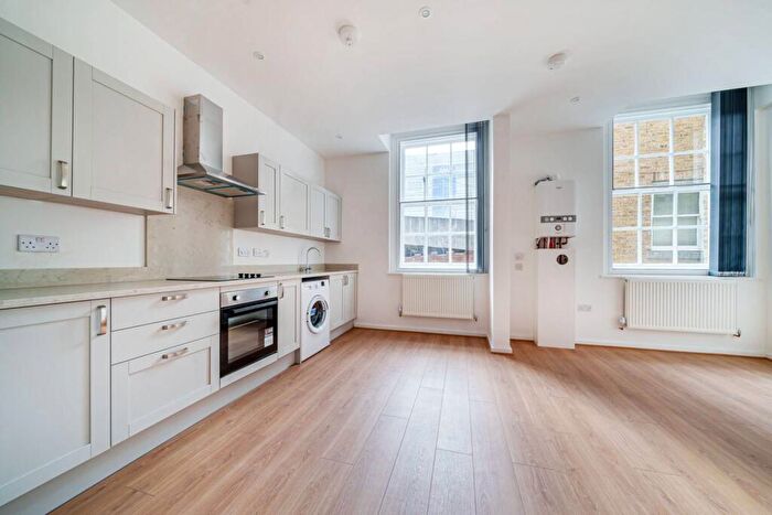 2 Bedroom Flat To Rent In King Street, Maidstone, ME14