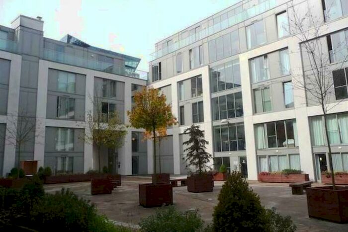 1 Bedroom Apartment To Rent In Viva Apartments, Commercial Street, Birmingham, B1