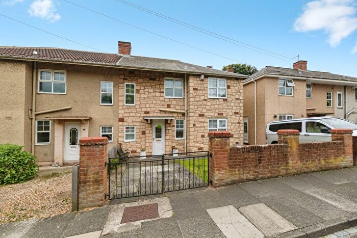 3 Bedroom Semi Detached House For Sale In Blakelock Road, Hartlepool, TS25