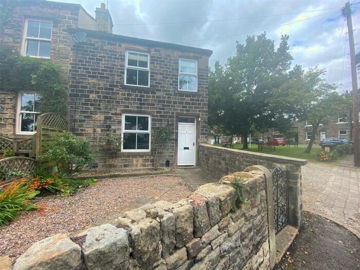 2 Bedroom End Of Terrace House To Rent In Micklethwaite, Bingley, West Yorkshire, BD16