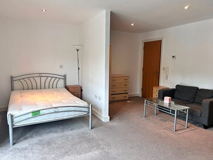 Studio To Rent In Pomona Street, Sheffield, S11