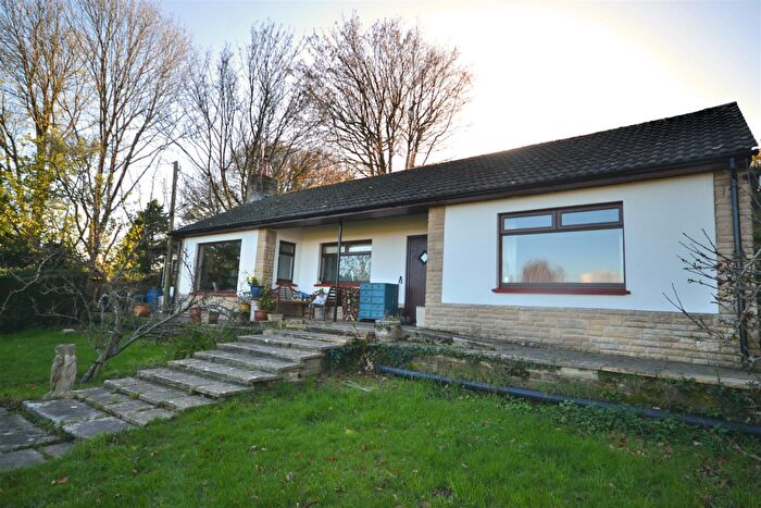 4 Bedroom Detached Bungalow For Sale In Bradford Peverell, Dorchester, DT2