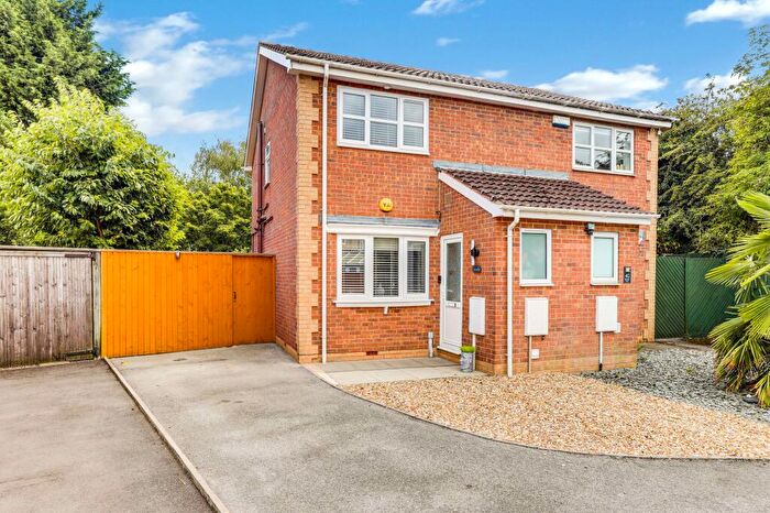 2 Bedroom Semi-Detached House For Sale In Bishops Way, Hucknall, NG15