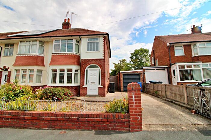 3 Bedroom Semi-Detached House To Rent In Rutland Avenue, Poulton, FY6