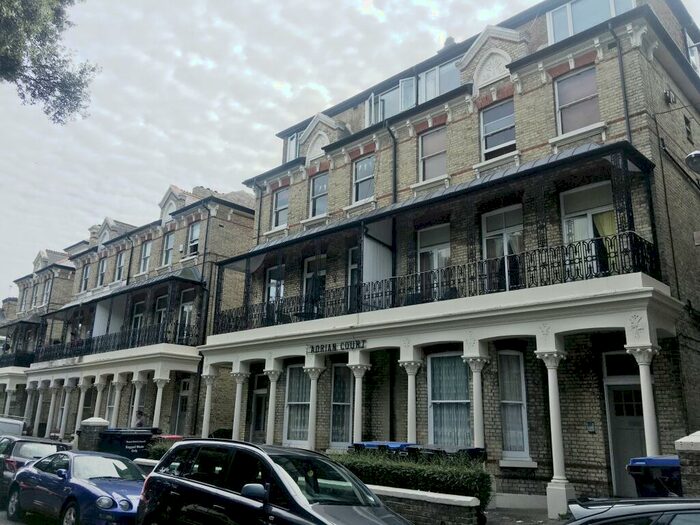 2 Bedroom Flat To Rent In Adrian Square, Westgate, CT8