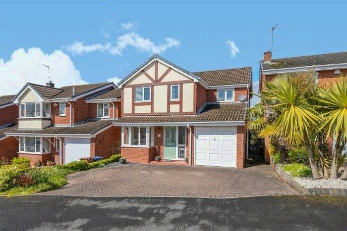 4 Bedroom Property To Rent In Turquoise Grove, Cannock, WS11