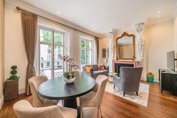 2 Bedroom Property To Rent In Ovington Square, South Kensington, SW3