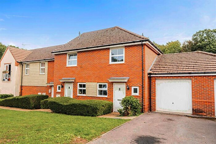 2 Bedroom House For Sale In Castilian Way, Whiteley, Fareham, PO15