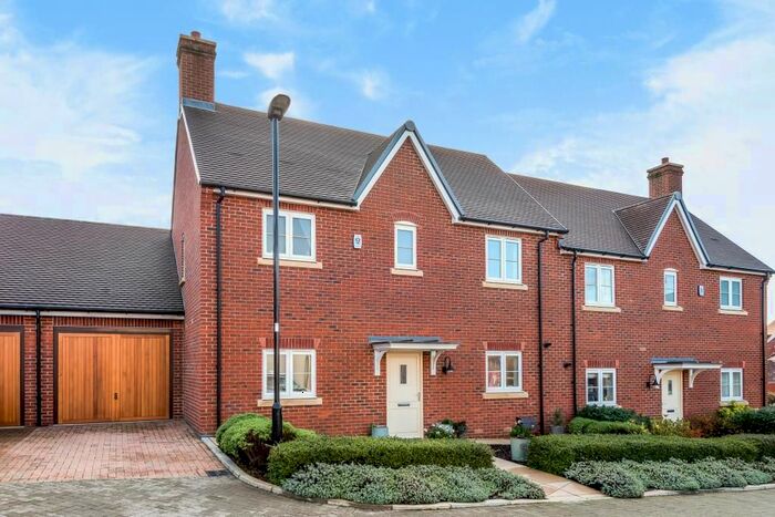 3 Bedroom Semi-Detached House To Rent In Betony Rise, Warfield, RG42