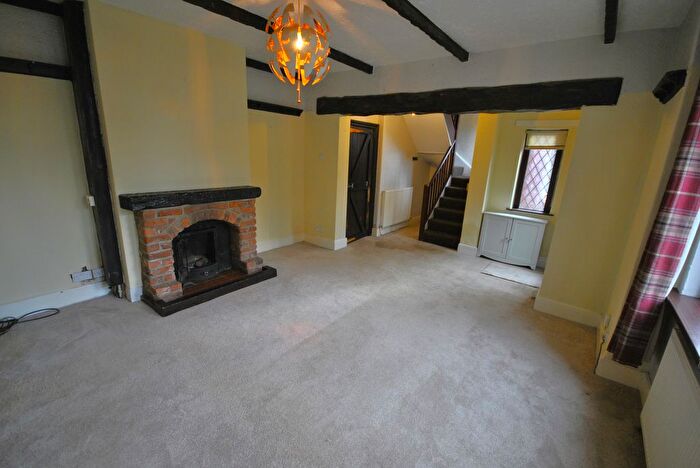3 Bedroom Cottage For Sale In Hesley, Doncaster, DN11