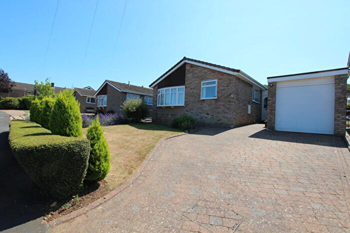 Bungalow For Sale In Leicester Close, Lincoln, LN4