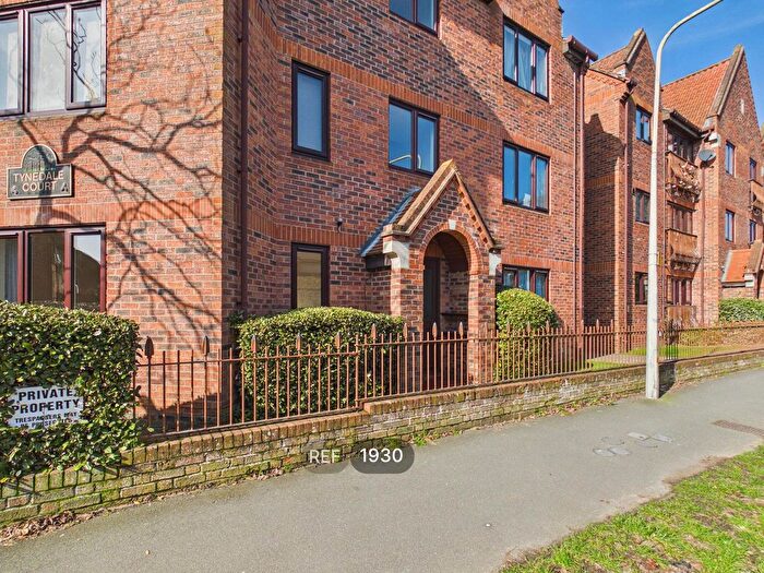 1 Bedroom Flat To Rent In Tynedale Square, Colchester, CO4