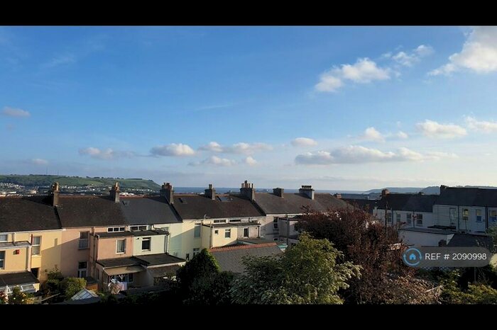 2 Bedroom Flat To Rent In Mount Gould Road, Plymouth, PL4