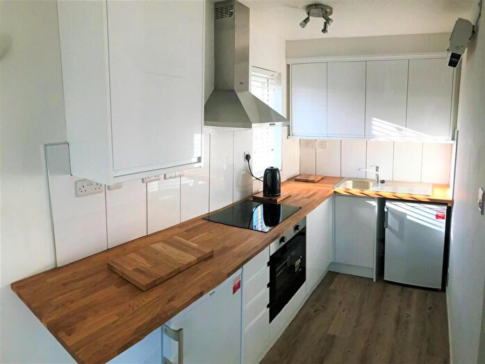 Studio To Rent In Coe Avenue South Norwood, SE25