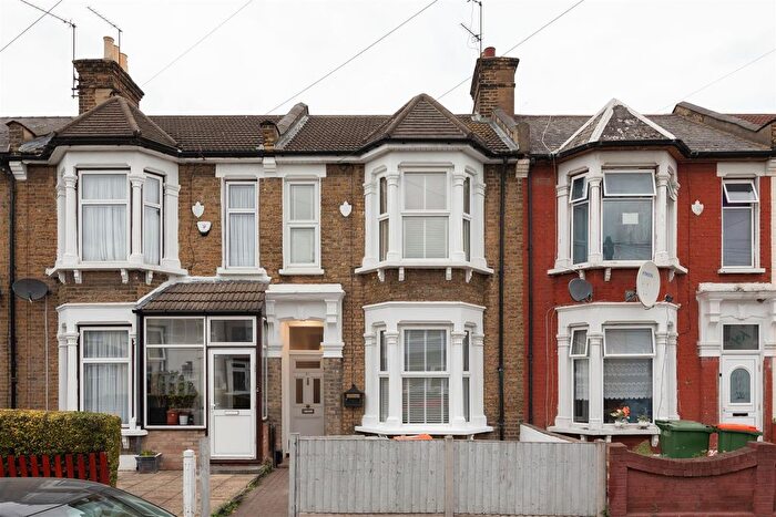 3 Bedroom Property For Sale In Boleyn Road, Forest Gate, E7