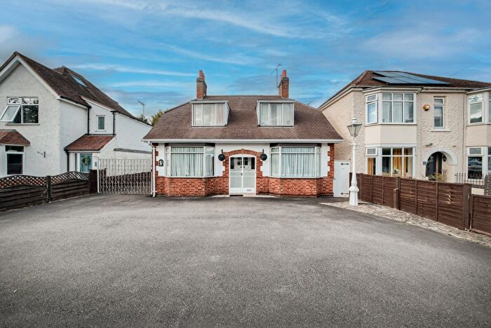 2 Bedroom Detached House For Sale In Alcester Road, Stratford-Upon-Avon, CV37