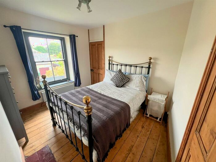3 Bedroom Cottage For Sale In Trinity Road, Harrow Hill, Drybrook, GL17