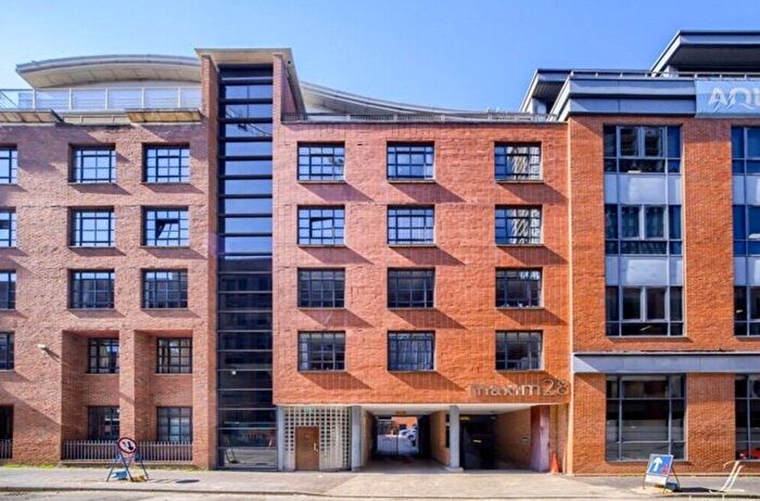 2 Bedroom Flat To Rent In Lionel Street, Birmingham, B3