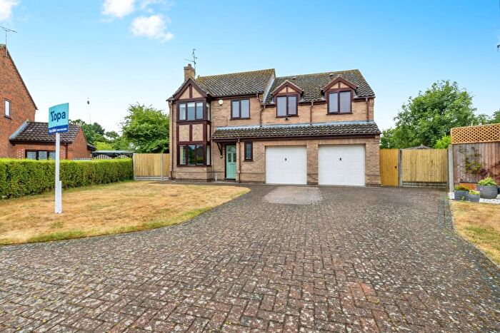 5 Bedroom Detached House For Sale In Beaver Close, Skellingthorpe, LN6
