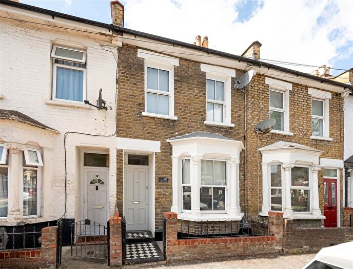 2 Bedroom Terraced House For Sale In Tavistock Road, Stratford, E15