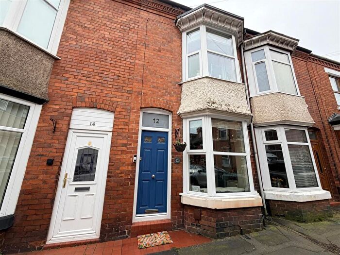 4 Bedroom Terraced House For Sale In Parker Street, Leek, ST13