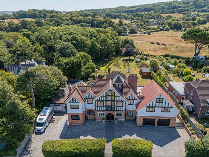 5 Bedroom Detached House For Sale In Totland Bay, Isle Of Wight, PO39