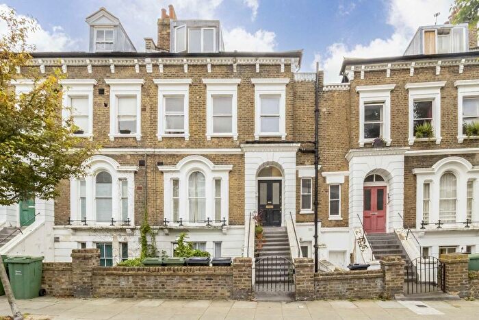 4 Bedroom Flat To Rent In Oseney Crescent, Kentish Town, NW5