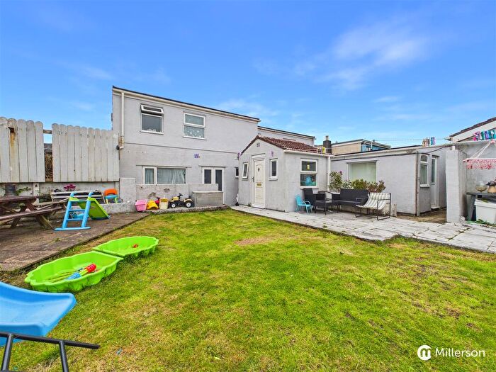 5 Bedroom End Terrace House For Sale In Stamps Lane, Off Broad Lane, Illogan, TR15