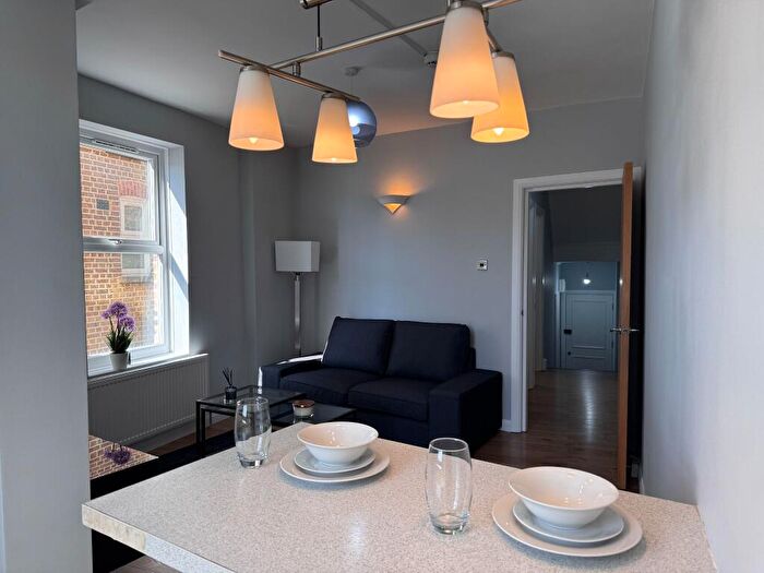 2 Bedroom Apartment To Rent In High Road Willesden, NW10