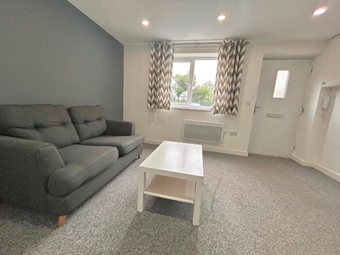 1 Bedroom Apartment To Rent In Richmond Road, Cardiff(City), CF24