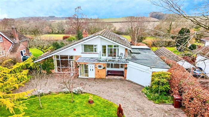 4 Bedroom Detached House For Sale In High Street, Soberton, Southampton, Hampshire, SO32