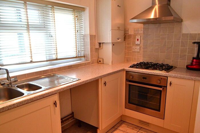 1 Bedroom Flat To Rent In Union Street, Yeovil, BA20