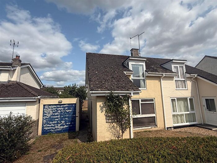 2 Bedroom Semi-Detached House For Sale In Cowley Way, Sutton Benger, Chippenham, SN15