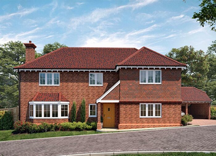 5 Bedroom Detached House For Sale In Roundwell Park, Bearsted, Maidstone, ME14