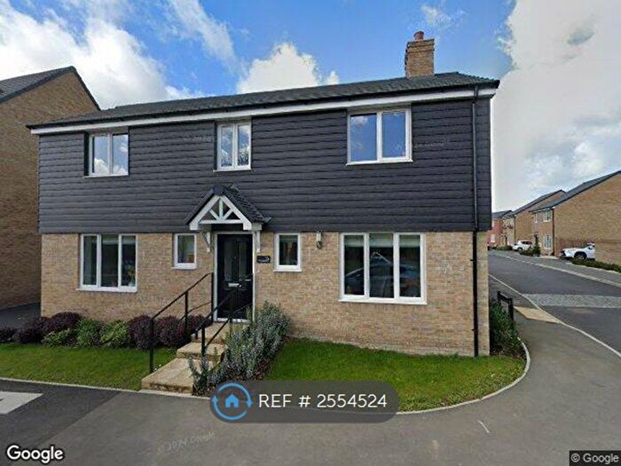 4 Bedroom Detached House To Rent In Thurgood Drive, Bishop's Stortford, CM23