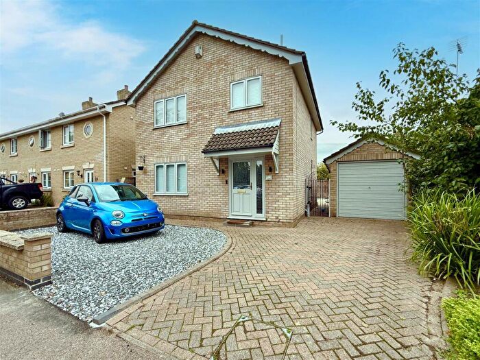 3 Bedroom Detached House For Sale In Crown Street, Stowmarket, IP14