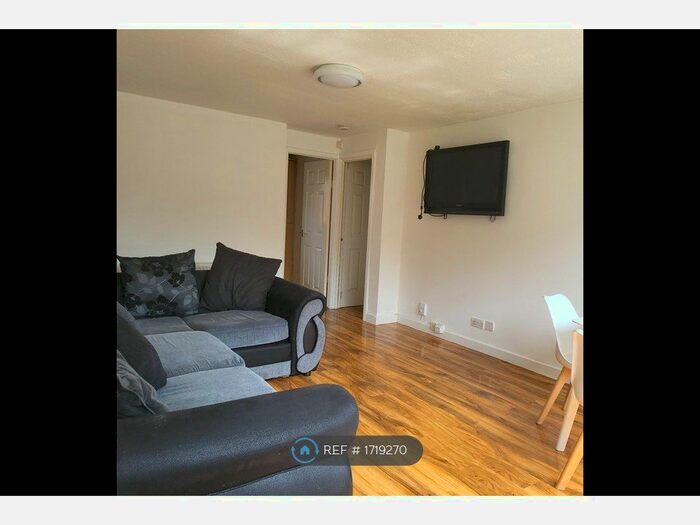 1 Bedroom Flat To Rent In Fossil Grove, Kirkintilloch, Glasgow, G66