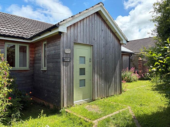 4 Bedroom House To Rent In William Daw Close, Banwell, North Somerset, BS29