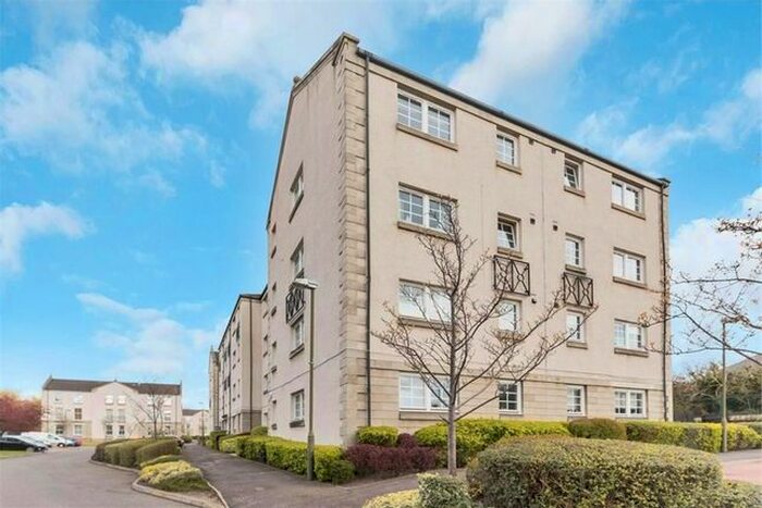 3 Bedroom Flat To Rent In Grandfield, Trinity, Edinburgh, EH6