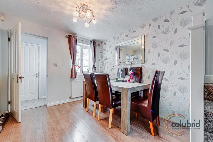 3 Bedroom Terraced House For Sale In Hove Close, Grays, RM17