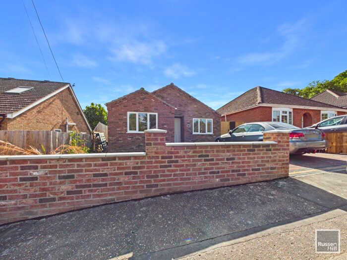 3 Bedroom Detached Bungalow For Sale In West Road, New Costessey, NR5