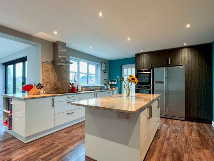 4 Bedroom Detached House For Sale In North Road, South Kilworth, Leicestershire, LE17