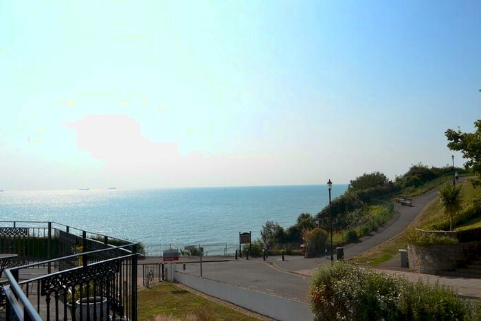 2 Bedroom Apartment To Rent In Osborne Road, Shanklin, PO37