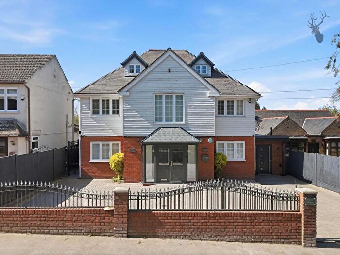 6 Bedroom Detached House For Sale In North Road, Havering-Atte-Bower, RM4
