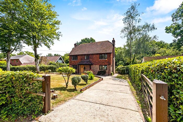 4 Bedroom Detached House For Sale In Chalk Road, Ifold, RH14