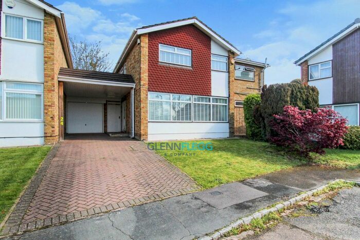 4 Bedroom Detached House To Rent In St. Peters Close, Burnham, Slough, SL1