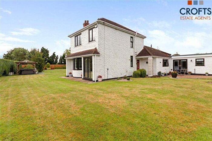 4 Bedroom Detached House For Sale In Keelby Road, Stallingborough, DN41