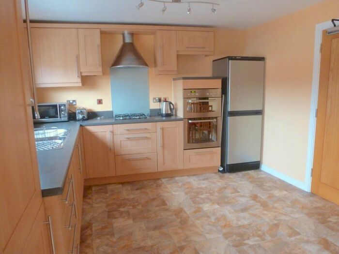 4 Bedroom Town House To Rent In Maritime Quarter, Swansea, SA1